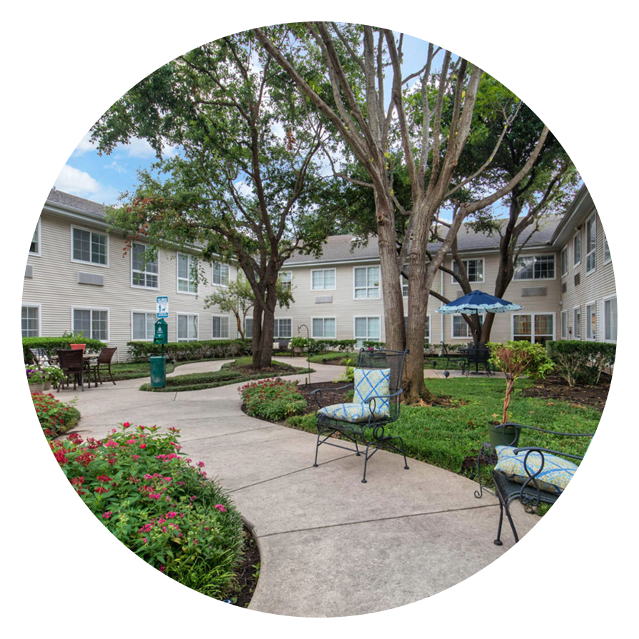 Supporting image hero