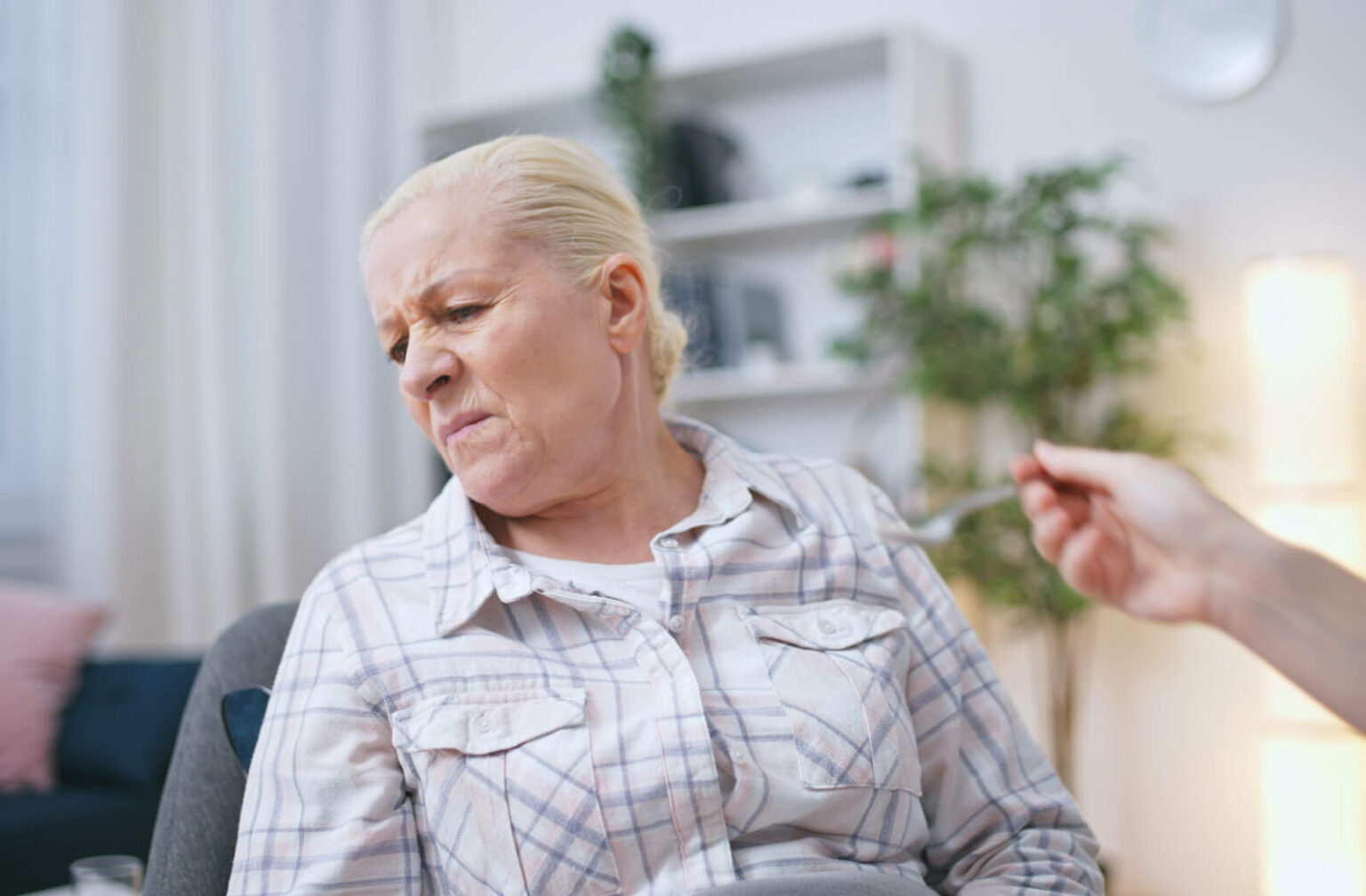 What to Do When Elderly Parents Refuse Your Help | FL